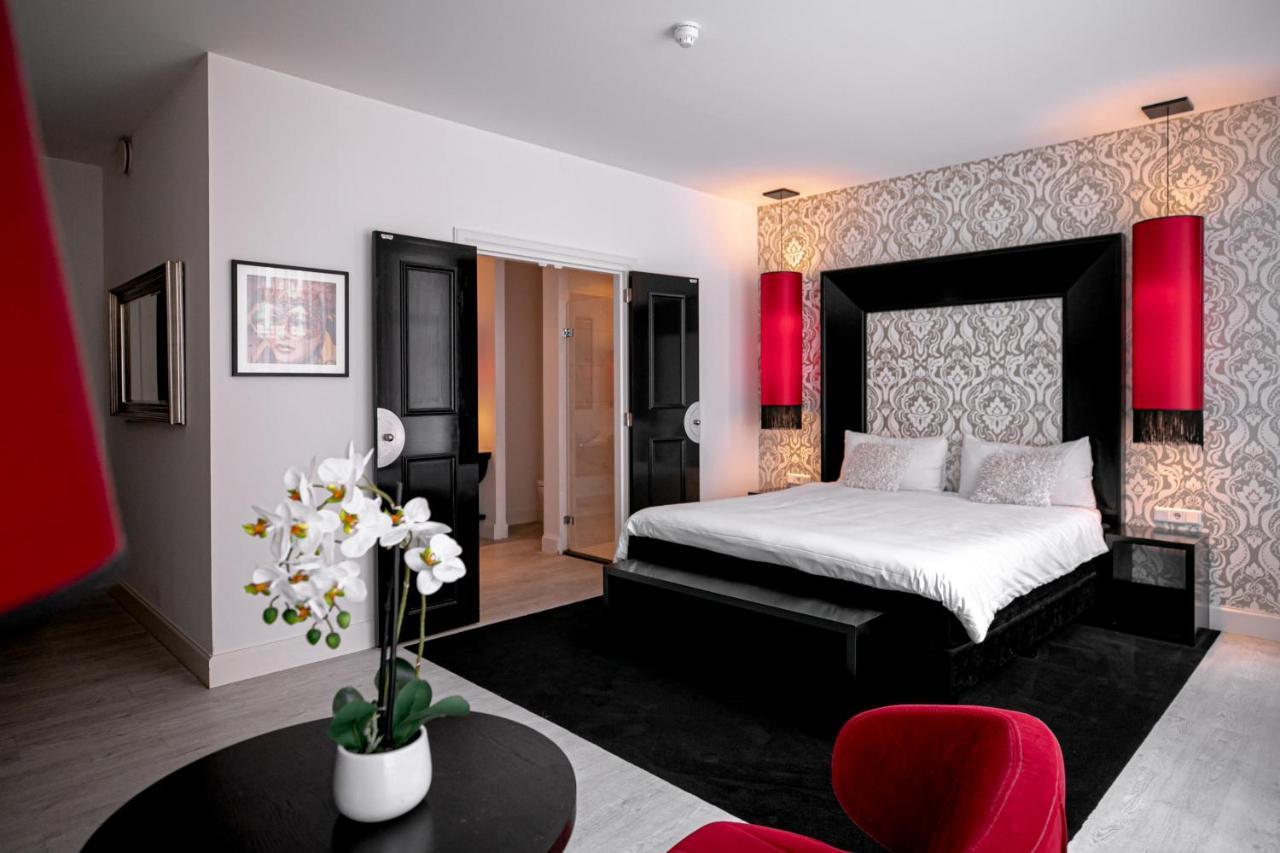 Le Theatre Hotell Maastricht Exteriör bild