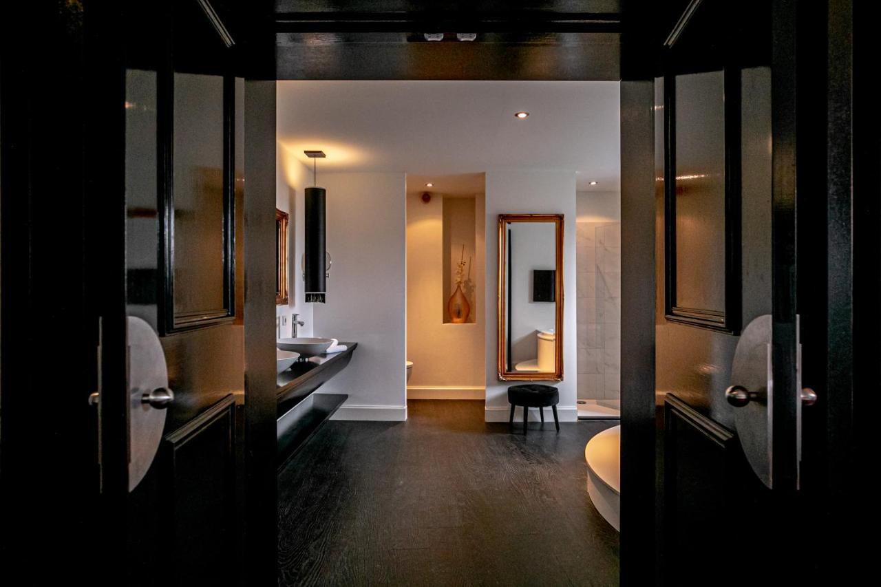 Le Theatre Hotell Maastricht Exteriör bild
