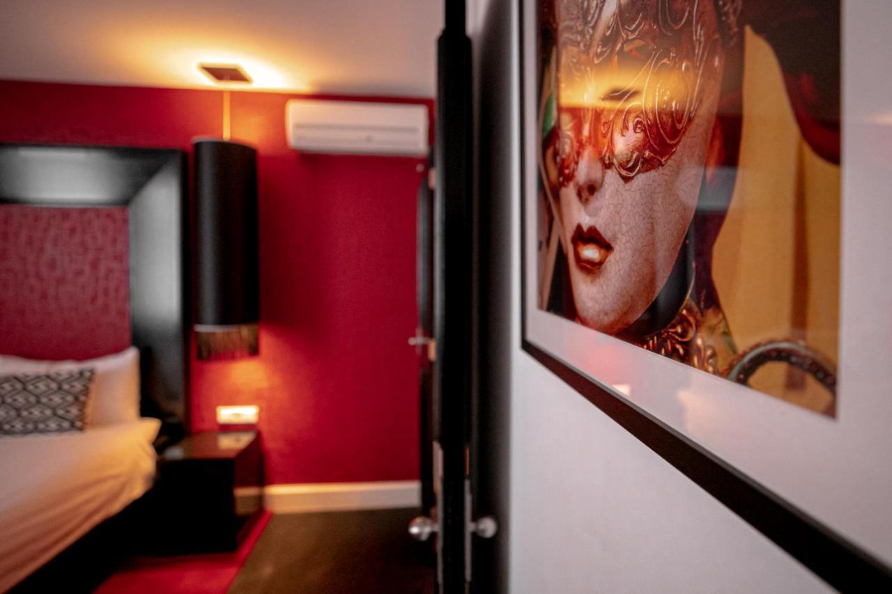 Le Theatre Hotell Maastricht Exteriör bild