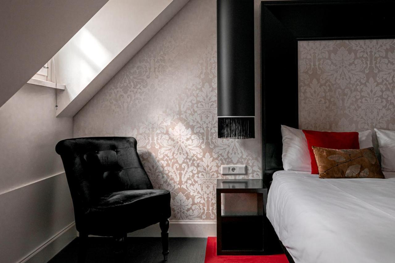 Le Theatre Hotell Maastricht Exteriör bild