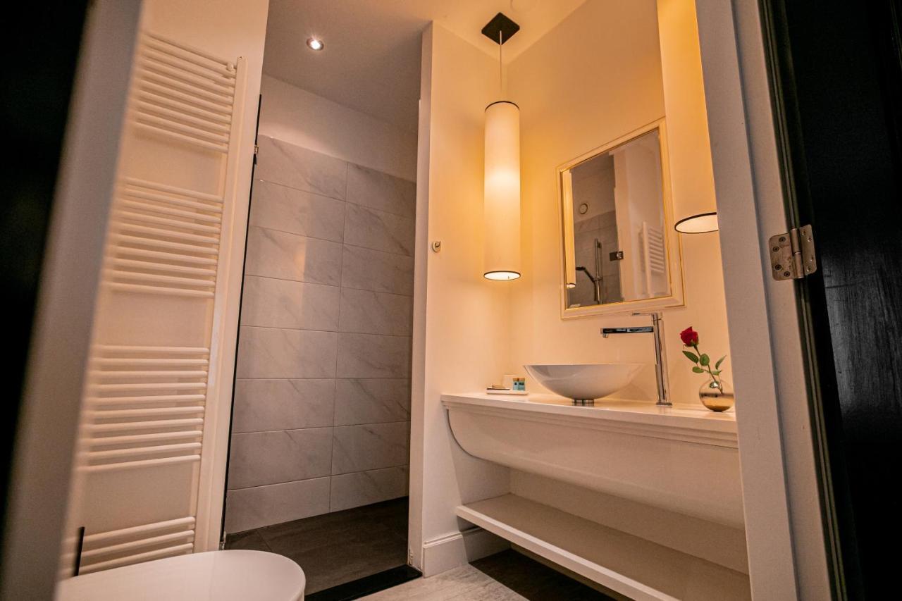 Le Theatre Hotell Maastricht Exteriör bild