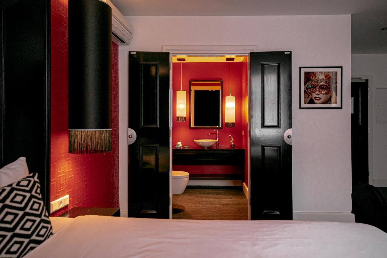 Le Theatre Hotell Maastricht Exteriör bild