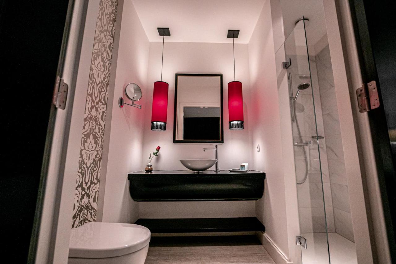 Le Theatre Hotell Maastricht Exteriör bild